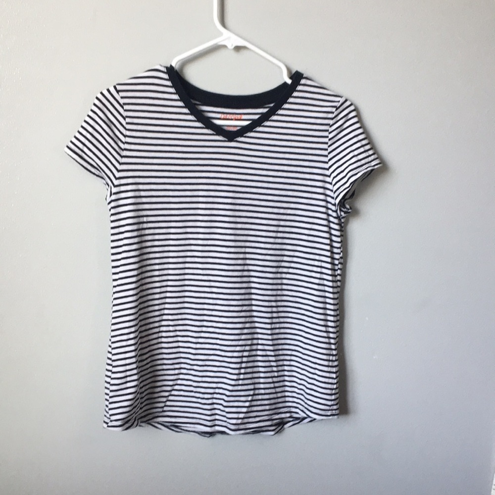 Short sleeve v neck
